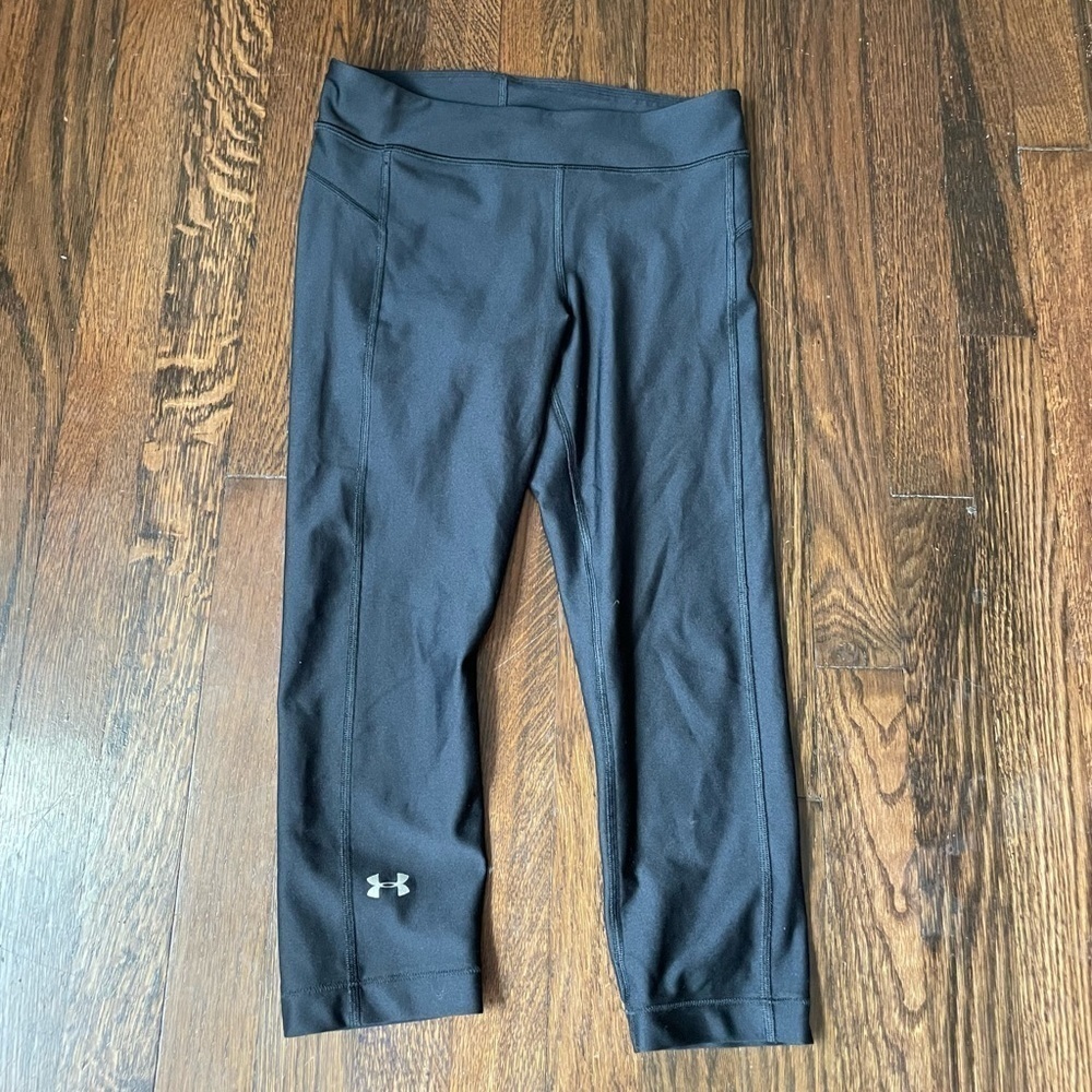 Under armour black leggings